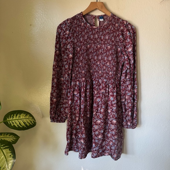 Old Navy | Floral Smocked Fit & Flare Long-Sleeve Mini Dress - Picture 2 of 9